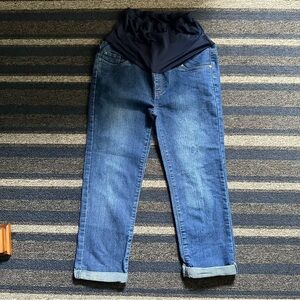 Times Maternity Capris Size Medium